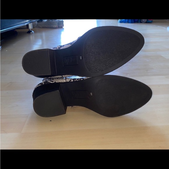 Style & Co Mykenna Women Western Snake Boots 8M 2in Heel Animal Print Cowgirl - Picture 6 of 11